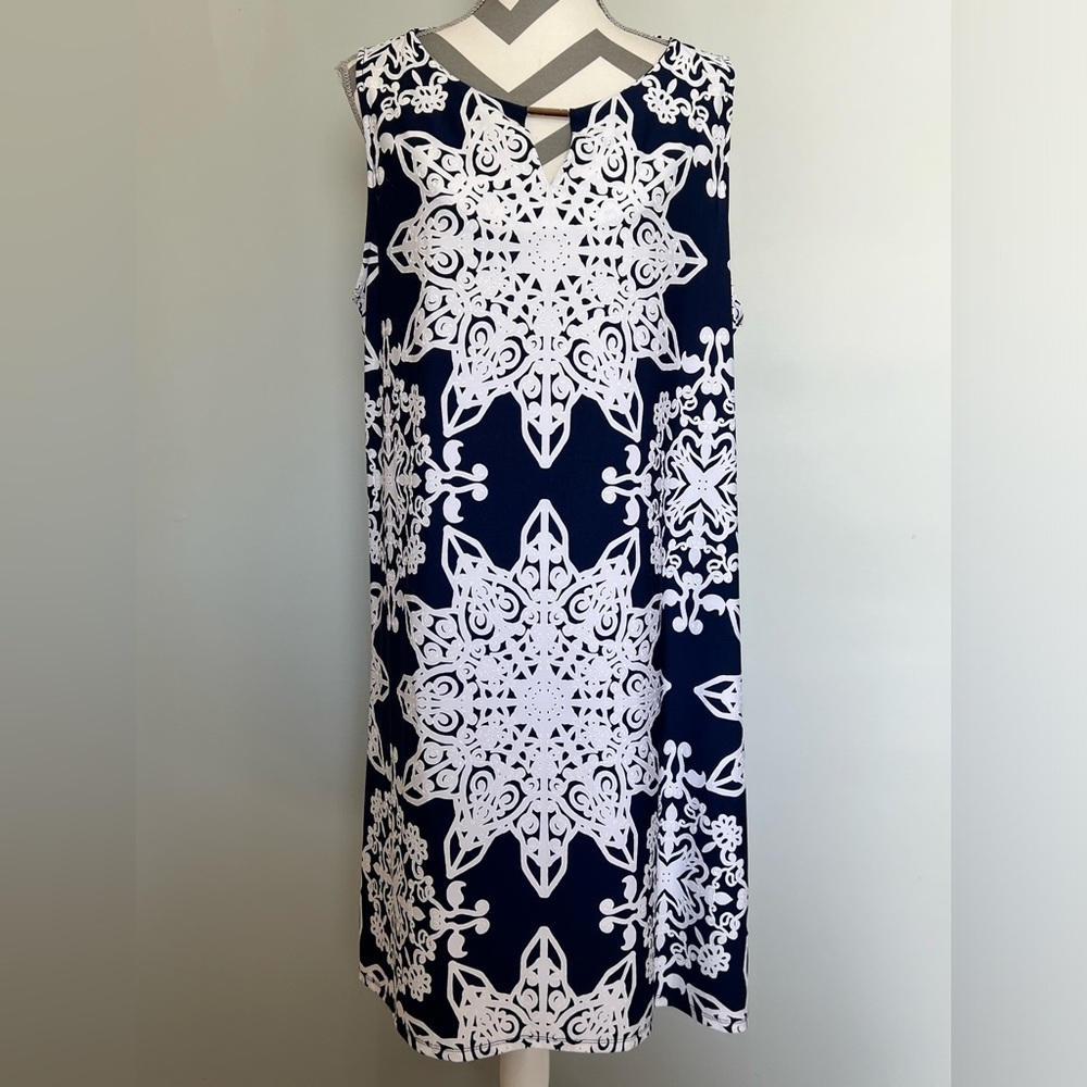 Blue/White Shift‎ Dress by Hanni Woman - Size 2X